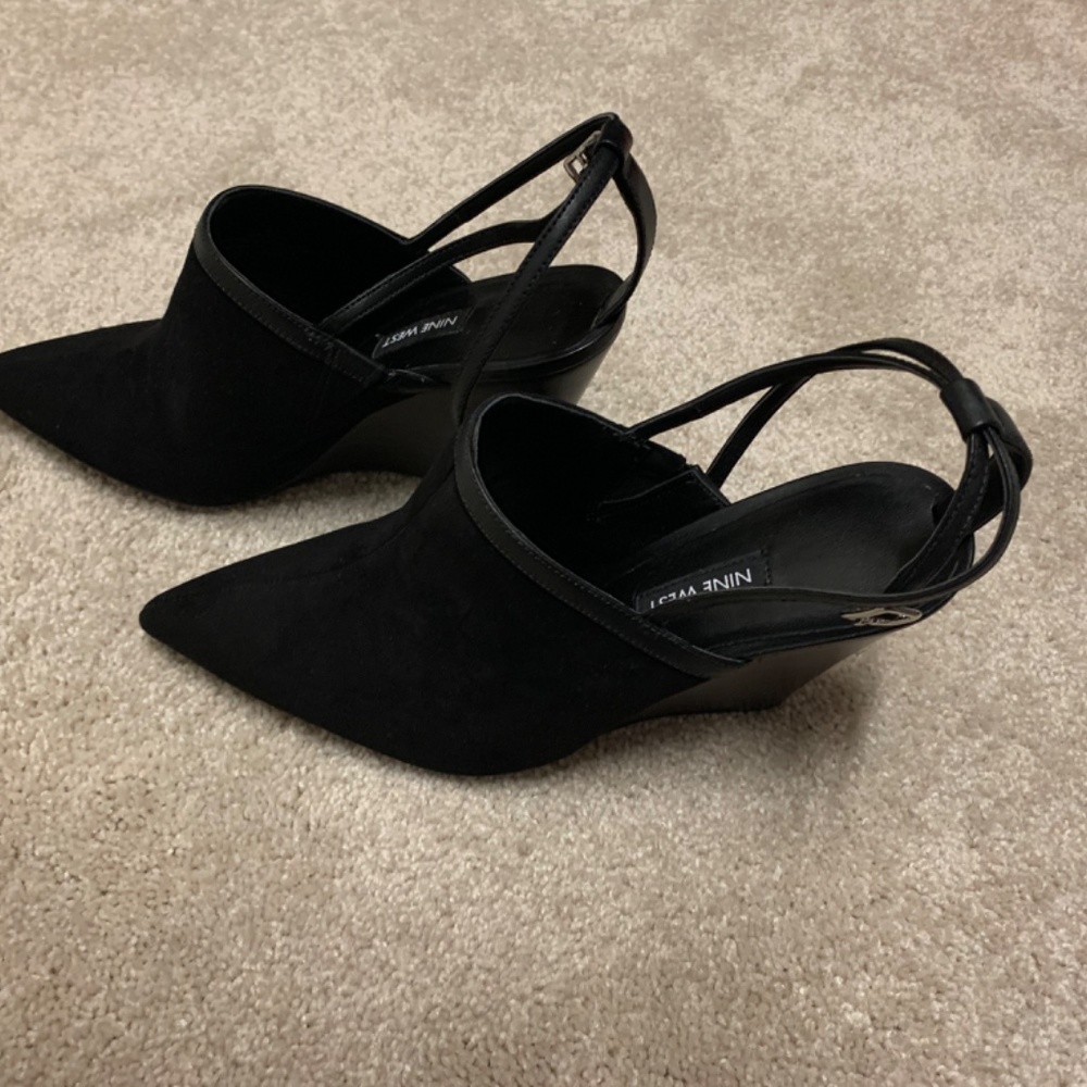 Shoes - Picture 3 of 4